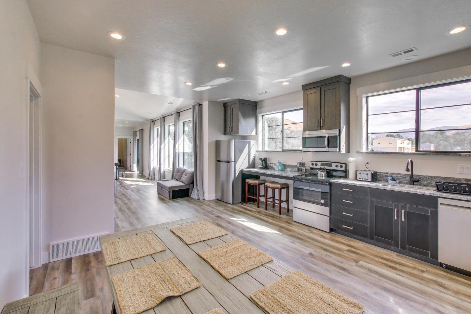 Spacious Idaho Home On Scenic Cub River! Preston Exterior photo